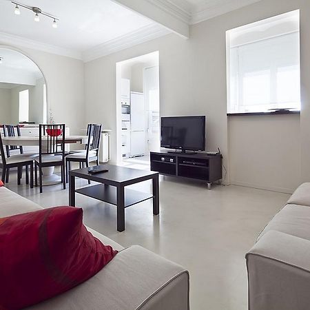 Central And Spacious Family Apartment Barcelona Exterior photo