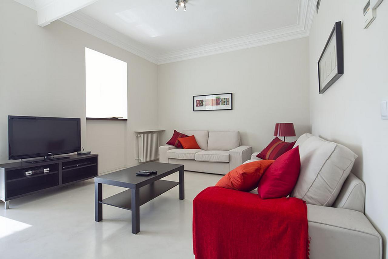 Central And Spacious Family Apartment Barcelona Exterior photo