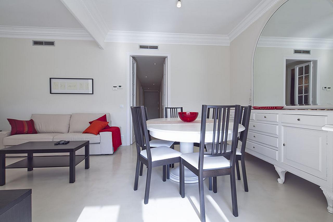 Central And Spacious Family Apartment Barcelona Exterior photo