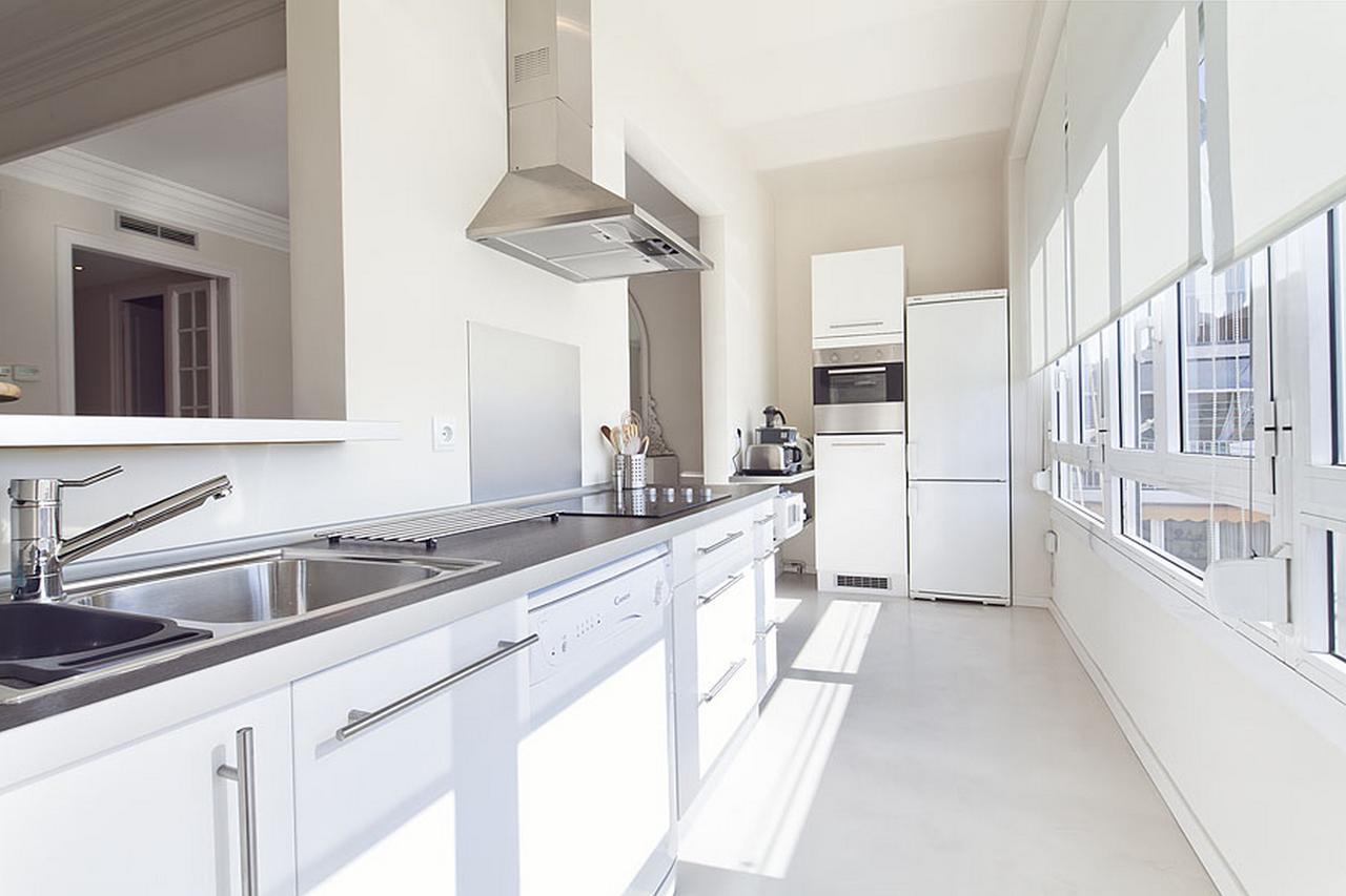 Central And Spacious Family Apartment Barcelona Exterior photo