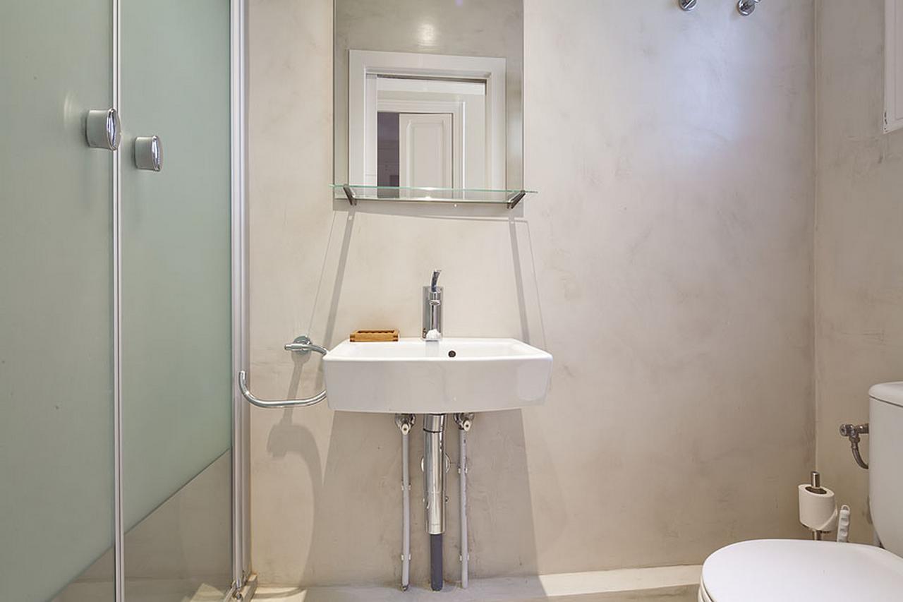 Central And Spacious Family Apartment Barcelona Exterior photo